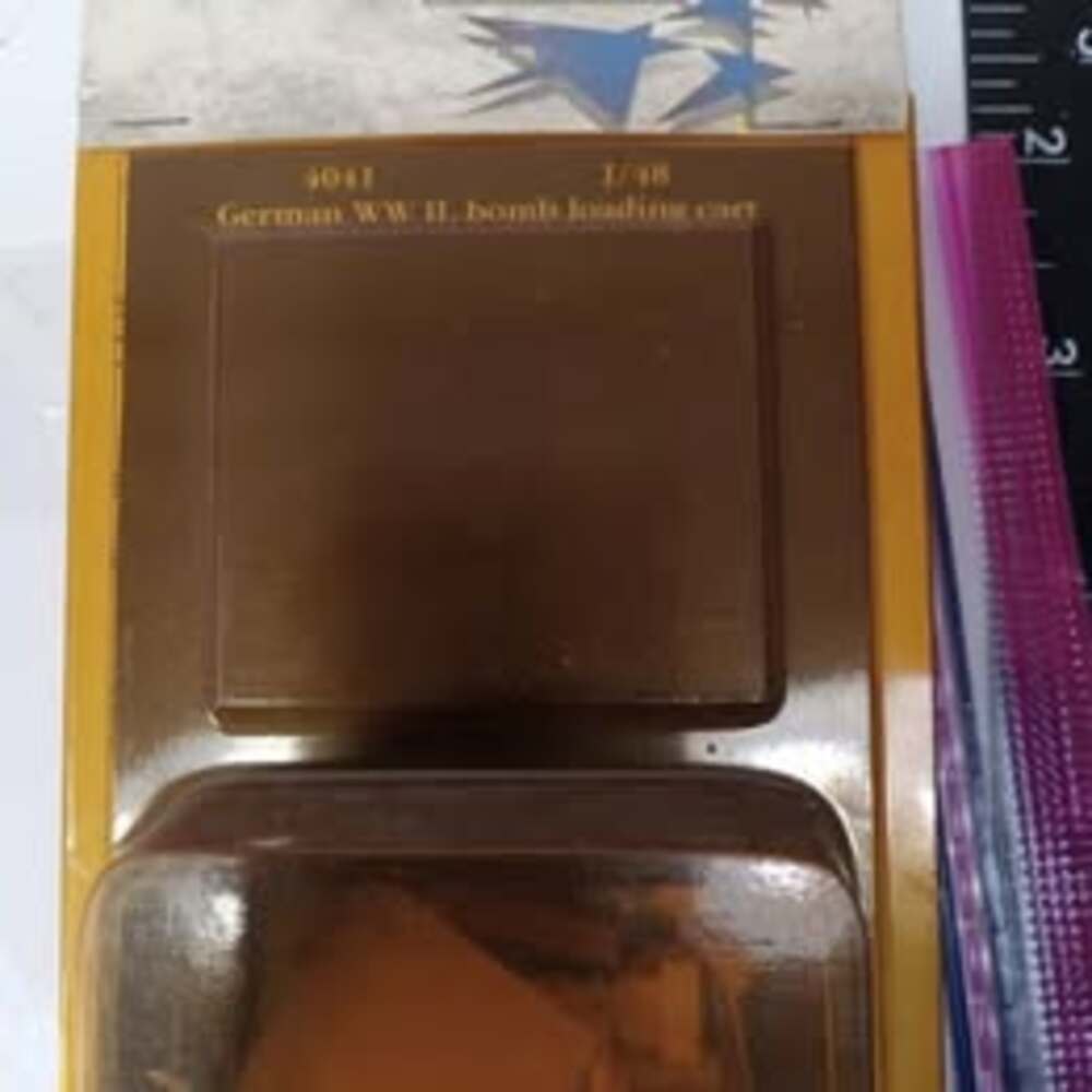 Aires German WW II. Bomb Loading Cart 1/48
